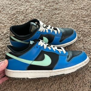Nike Dunk Low Crater Blue Black Size 7Y shoes
Fits women 8.5